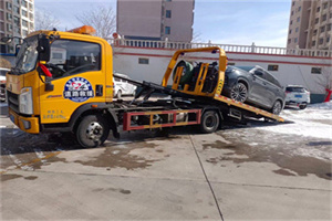 长子救援拖车费用怎么算